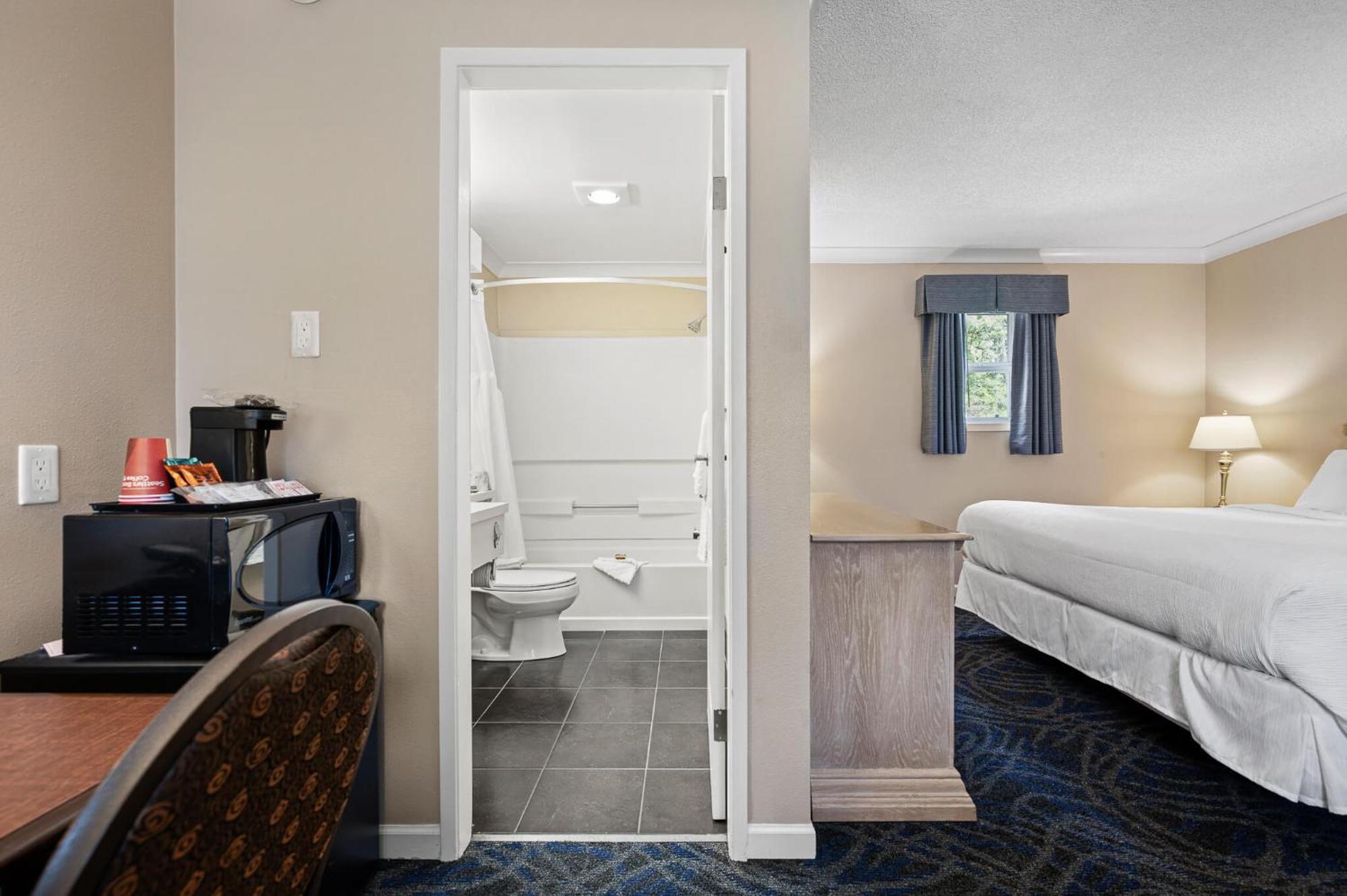 Glenwood Inn & Suites Trail Luaran gambar