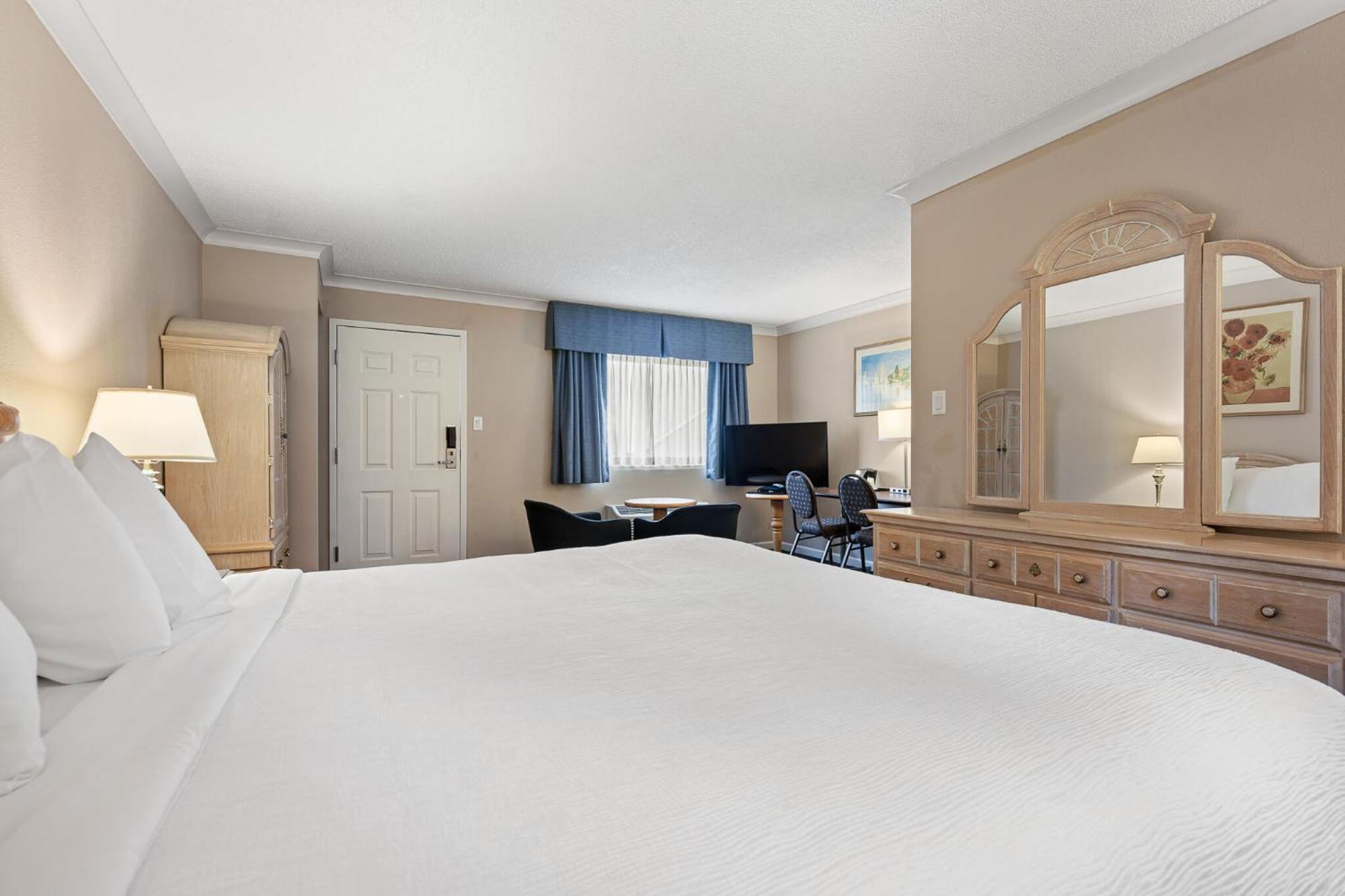 Glenwood Inn & Suites Trail Luaran gambar